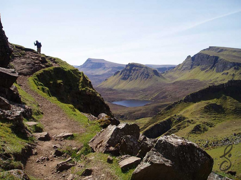 20050514-030-Uig-Quiraing-Walk-1502-logo