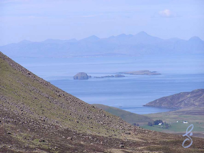 20050514-030-Uig-Quiraing-Walk-1508-logo